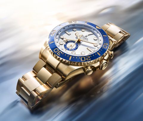 rolex-new-watches-2026-the-yacht-master-II-yellow-gold-ambiance-m126688-0001-landscape