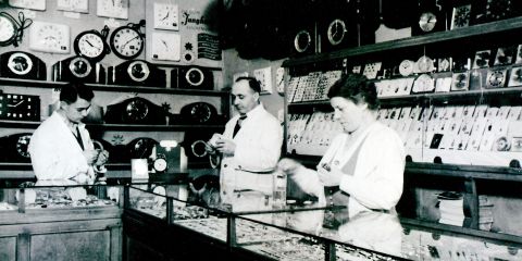 hub history 2x1