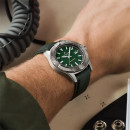 Breitling Avenger Automatic 42 (Ref: A17328101L1X1) - Bild 4