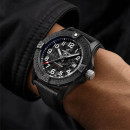 Breitling Avenger Automatic 42 Night Mission (Ref: S17328101B1X1) - Bild 4
