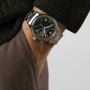 NOMOS Glashütte Club Sport Neomatik Weltzeit Vector (Ref: 790.S9) - Bild 7