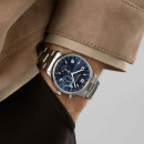 NOMOS Glashütte Club Sport Neomatik Weltzeit blau (Ref: 790.SB) - Bild 7