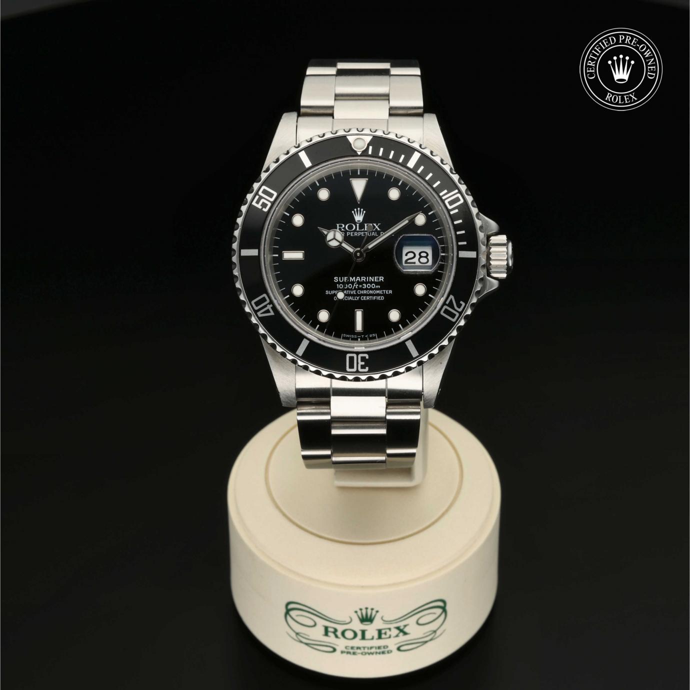 Rolex Oyster Perpetual Submariner Date 16800 Herrenuhr Bild 1