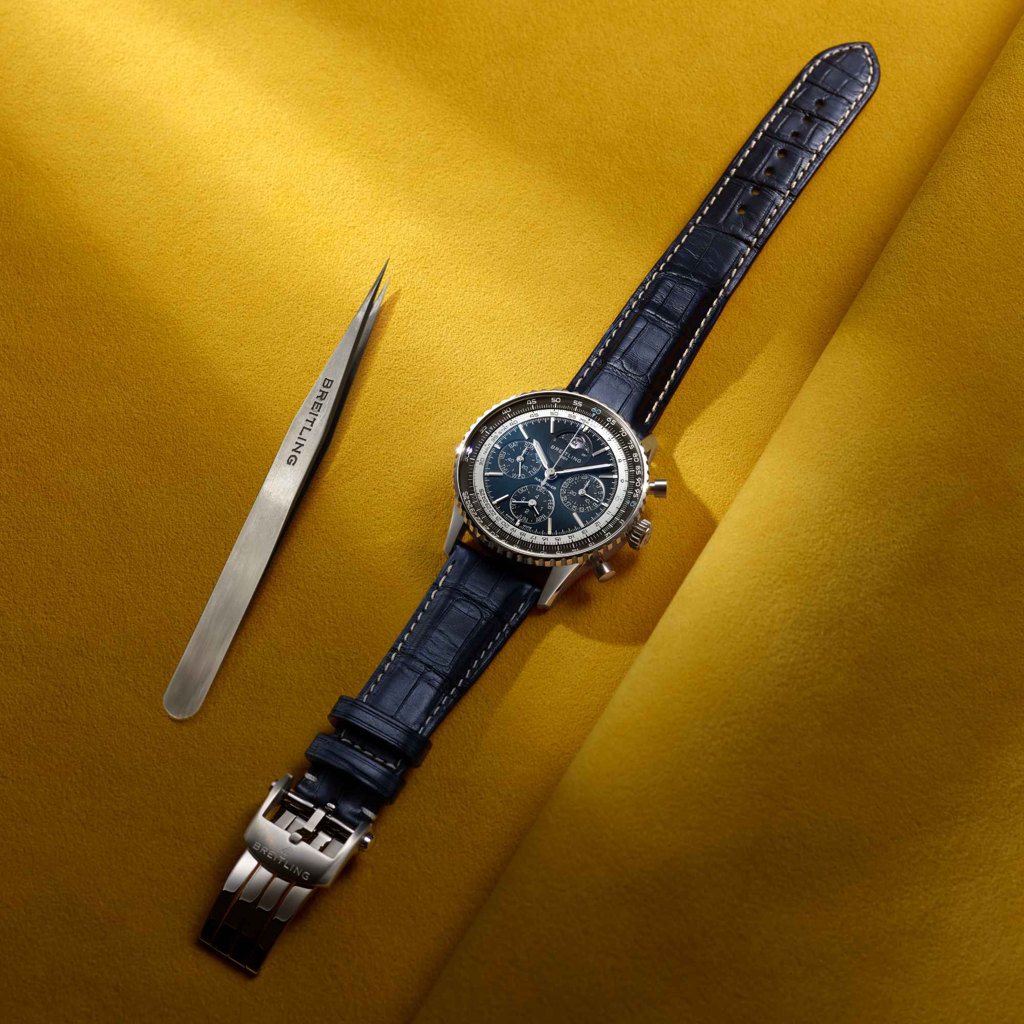 Breitling Navitimer B19 Chronograph 43 Perpetual Calender (Ref: LB19211A1C1P1)