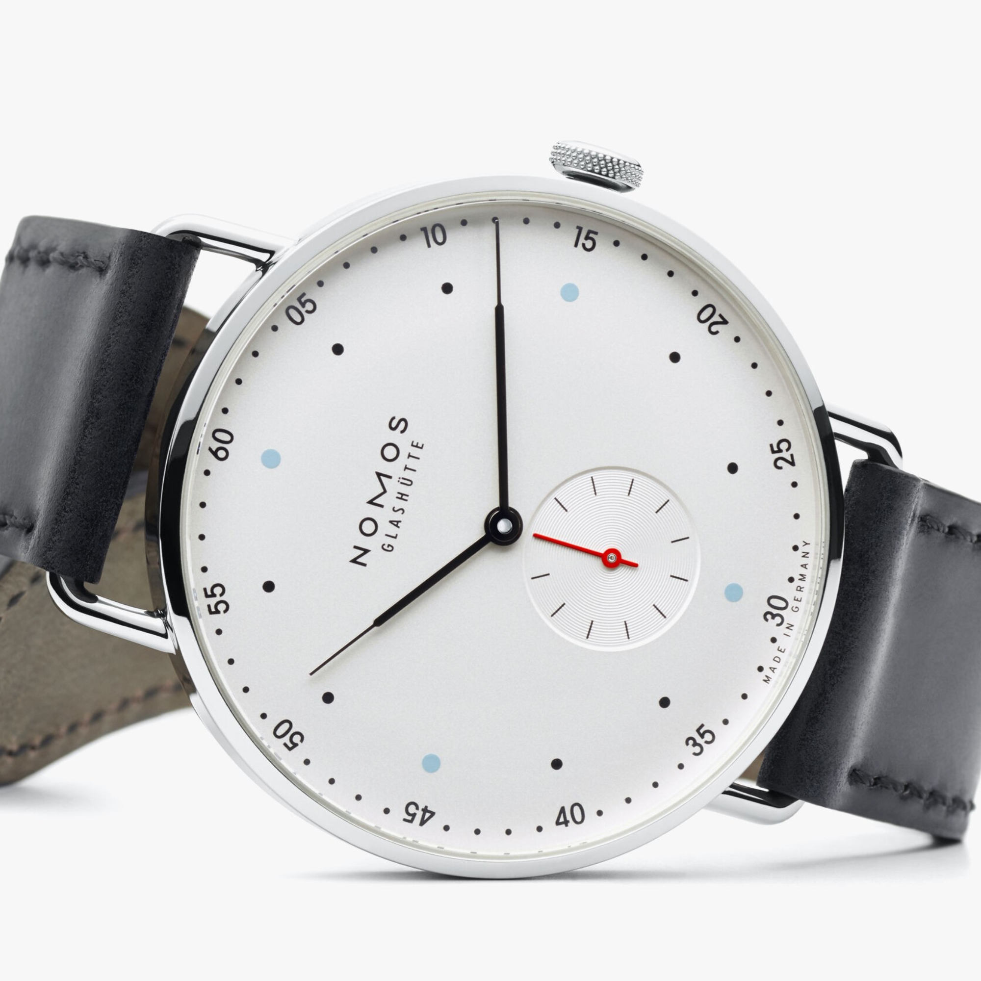 NOMOS Glashütte Metro 38 (Ref: 1108)