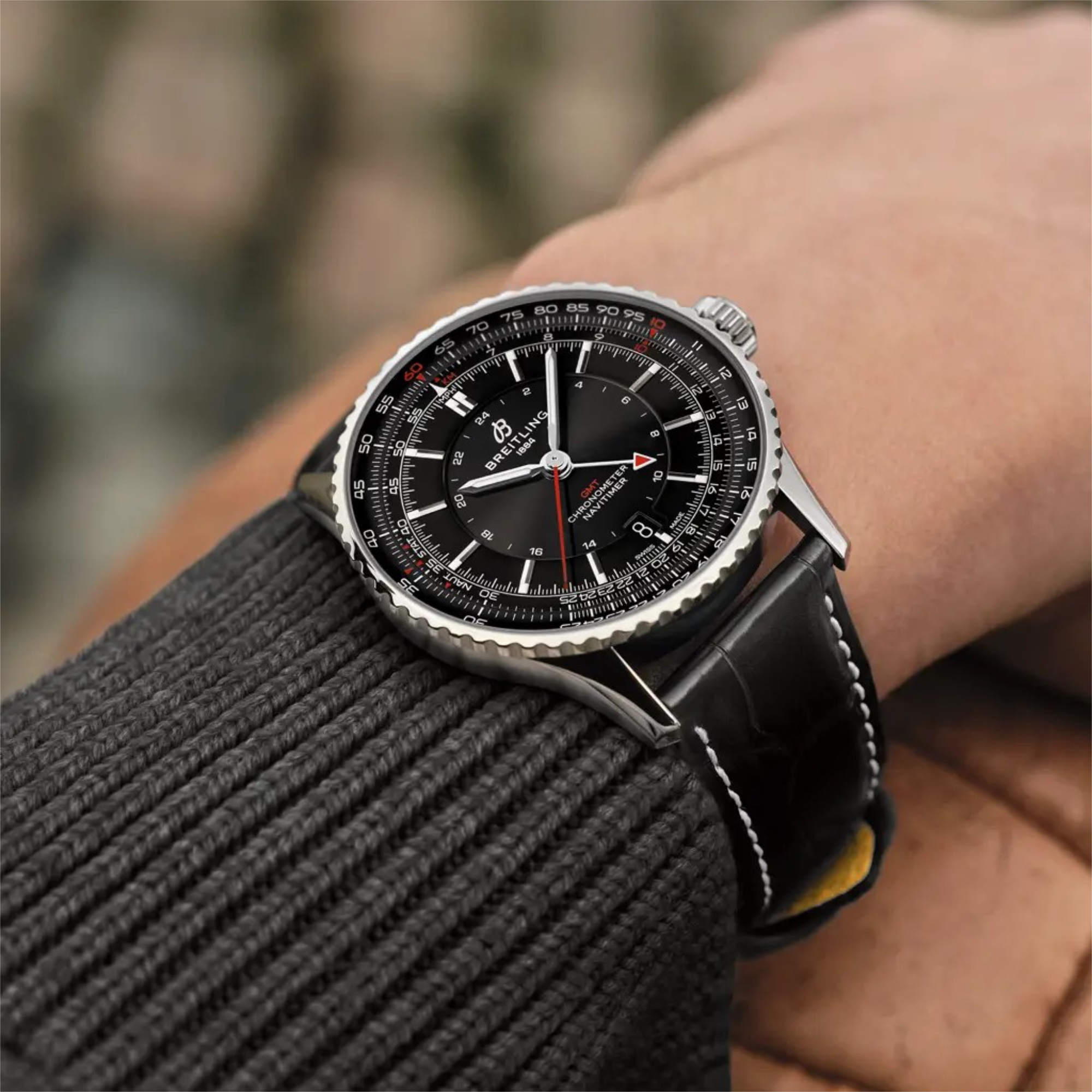 Breitling Navitimer Automatic GMT 41 (Ref: A32310251B1P1)