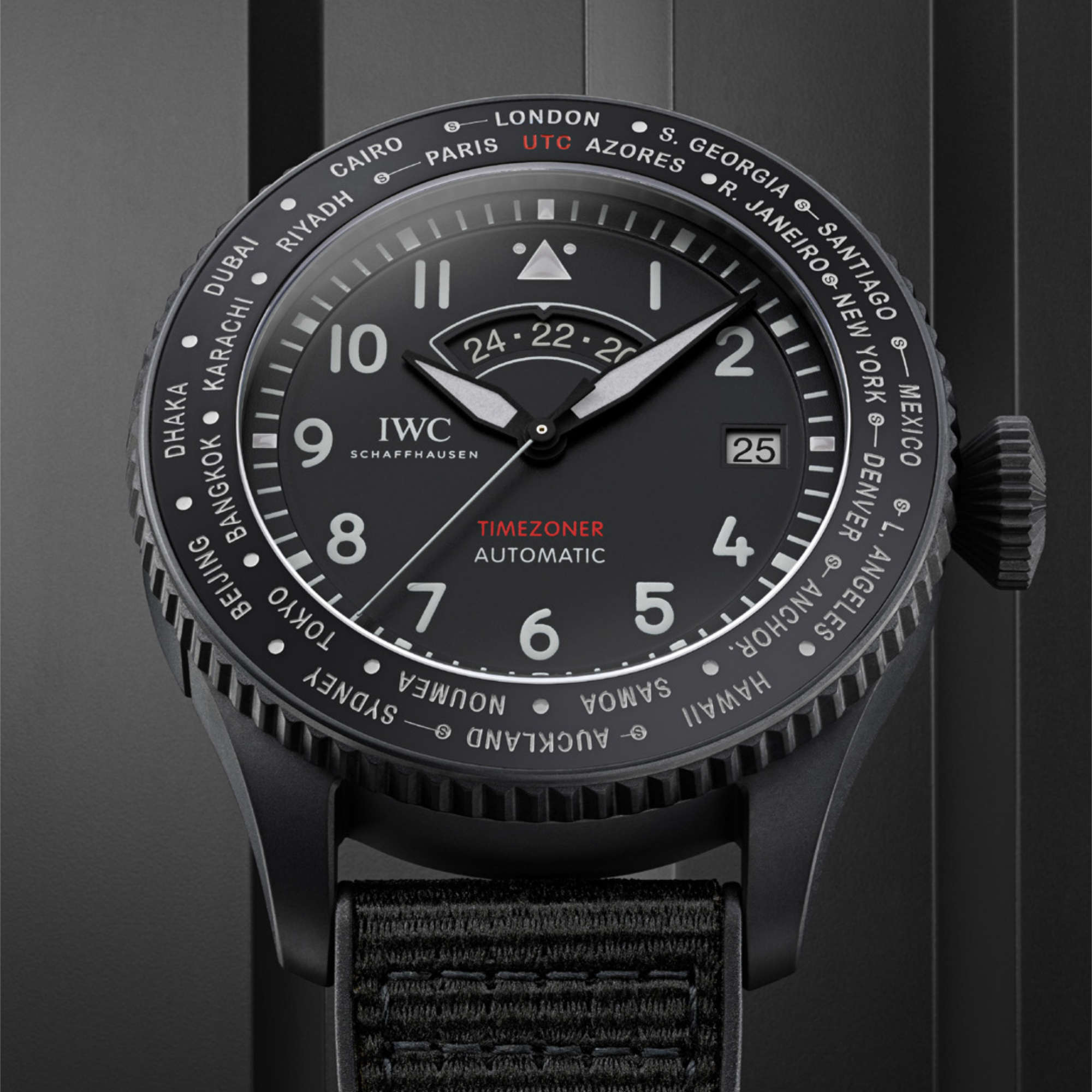 IWC PILOT’S WATCH TIMEZONER TOP GUN CERATANIUM® (Ref: IW395505)