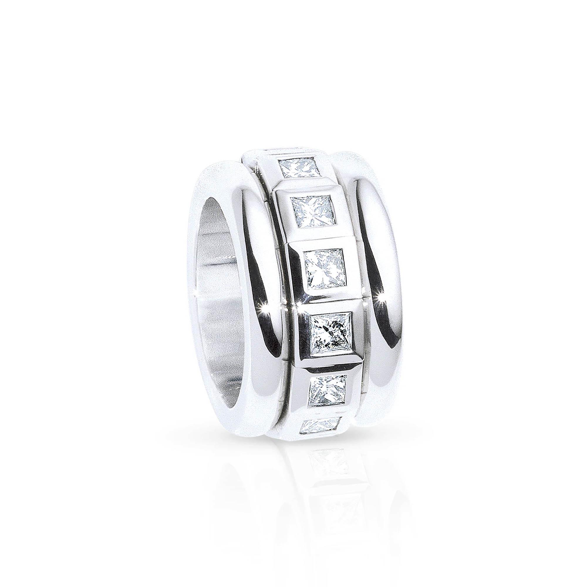 Tamara Comolli CURRICULUM VITAE Ring Weiße Diamanten (Ref: R-CV77-14-PrL-wg)