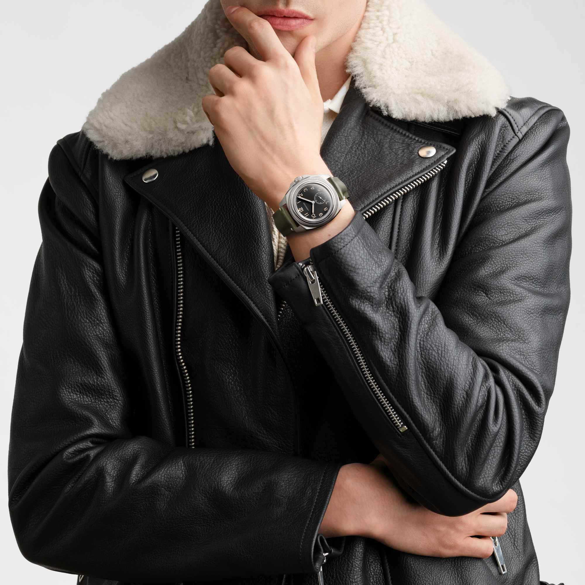 Longines LONGINES PILOT MAJETEK (Ref: L2.838.4.53.2)