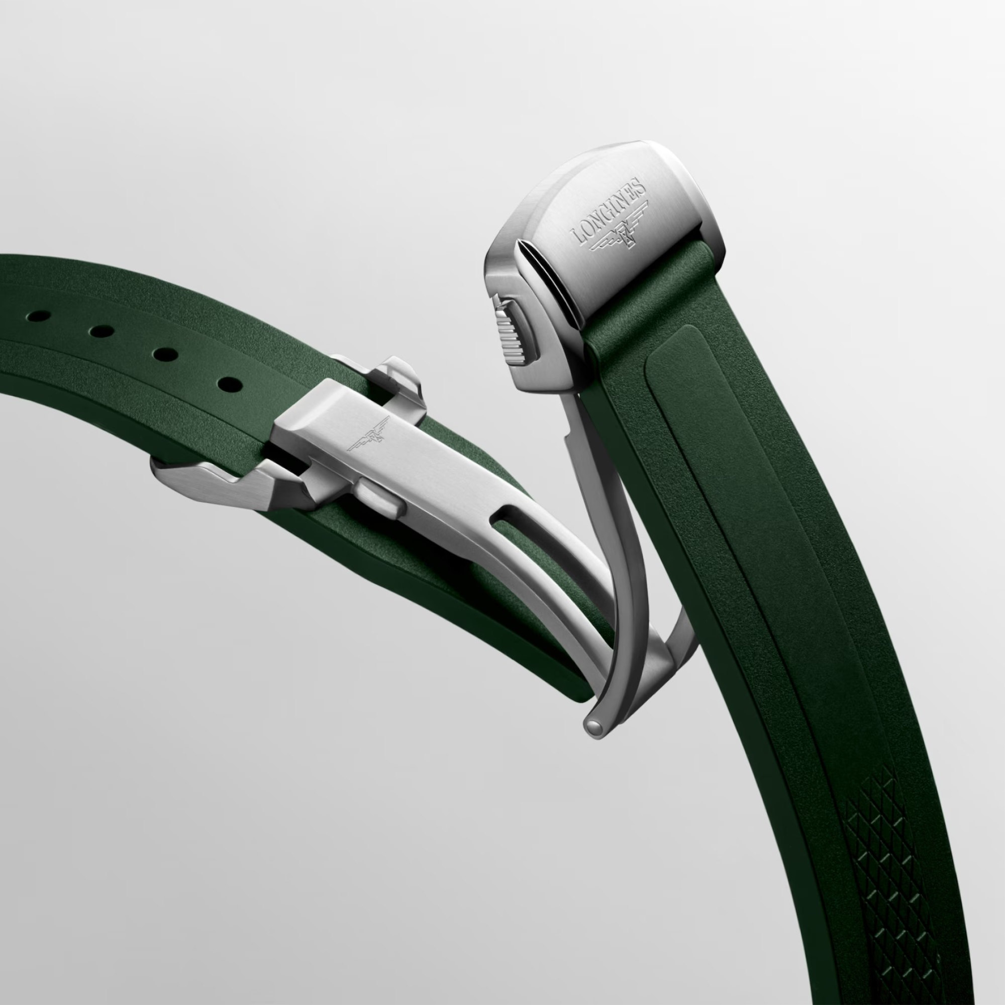 Longines CONQUEST (Ref: L3.830.4.02.9)