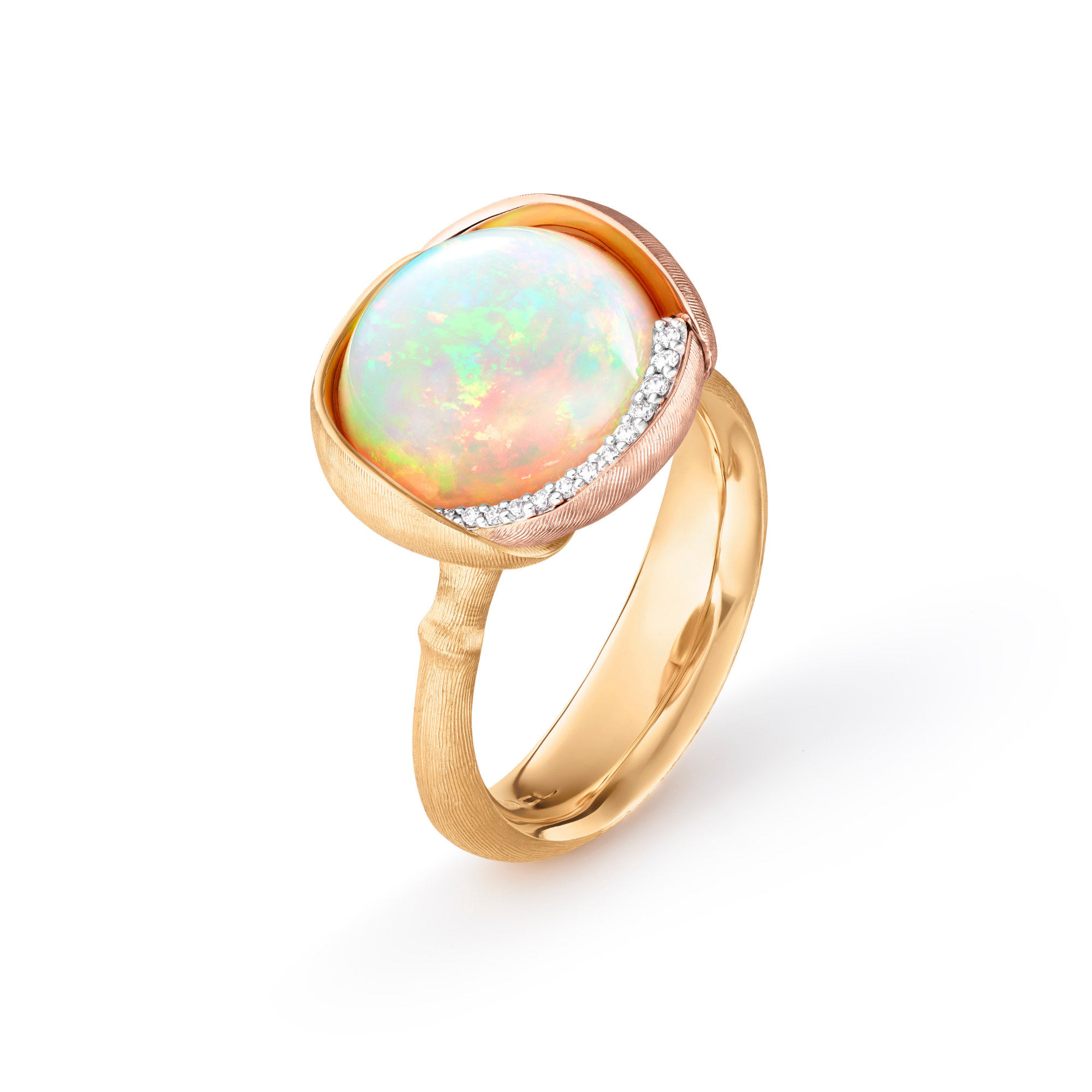 Ole Lynggaard Copenhagen Lotus Ring (Ref: A2652-428)