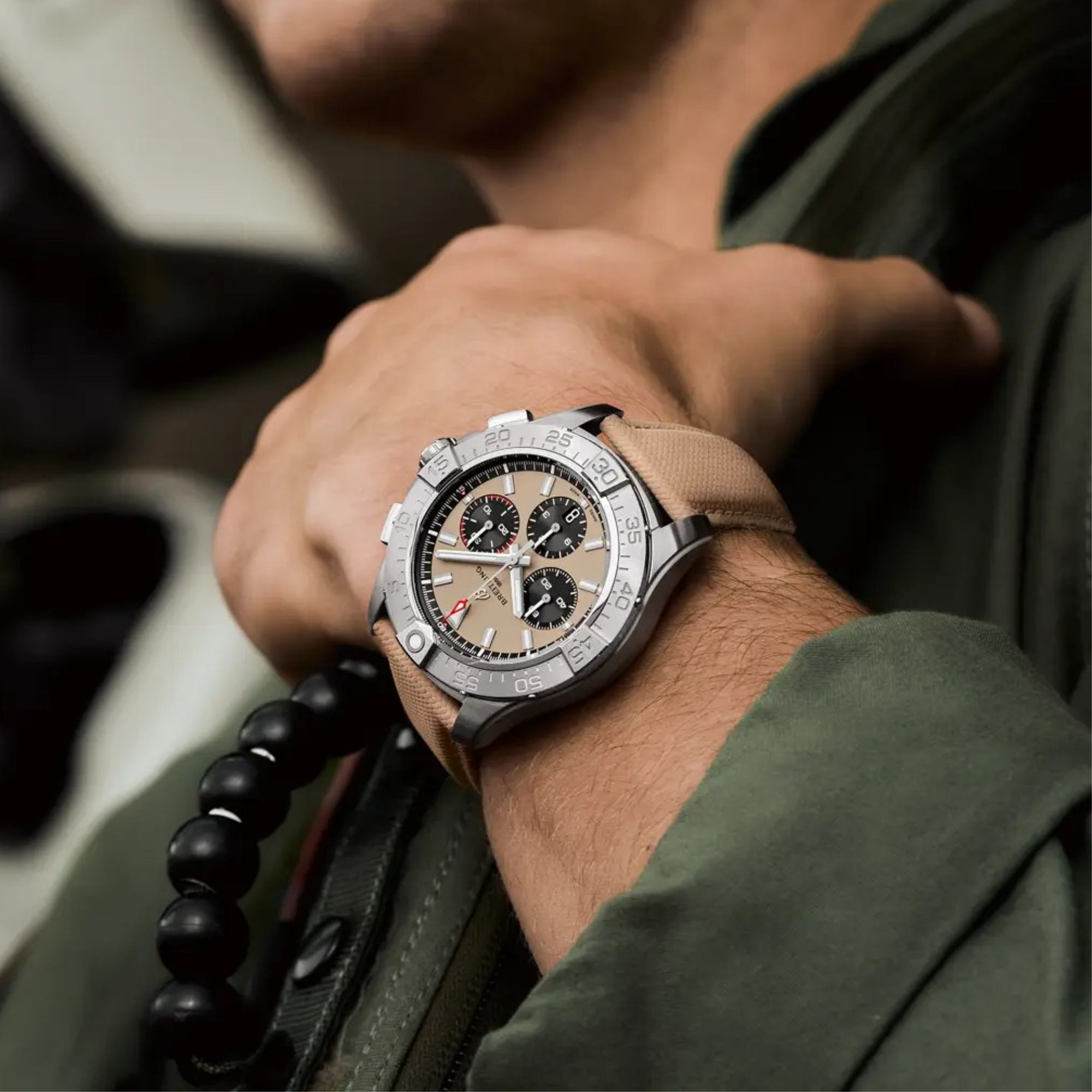 Breitling Avenger B01 Chronograph 44 (Ref: AB0147101A1X1)