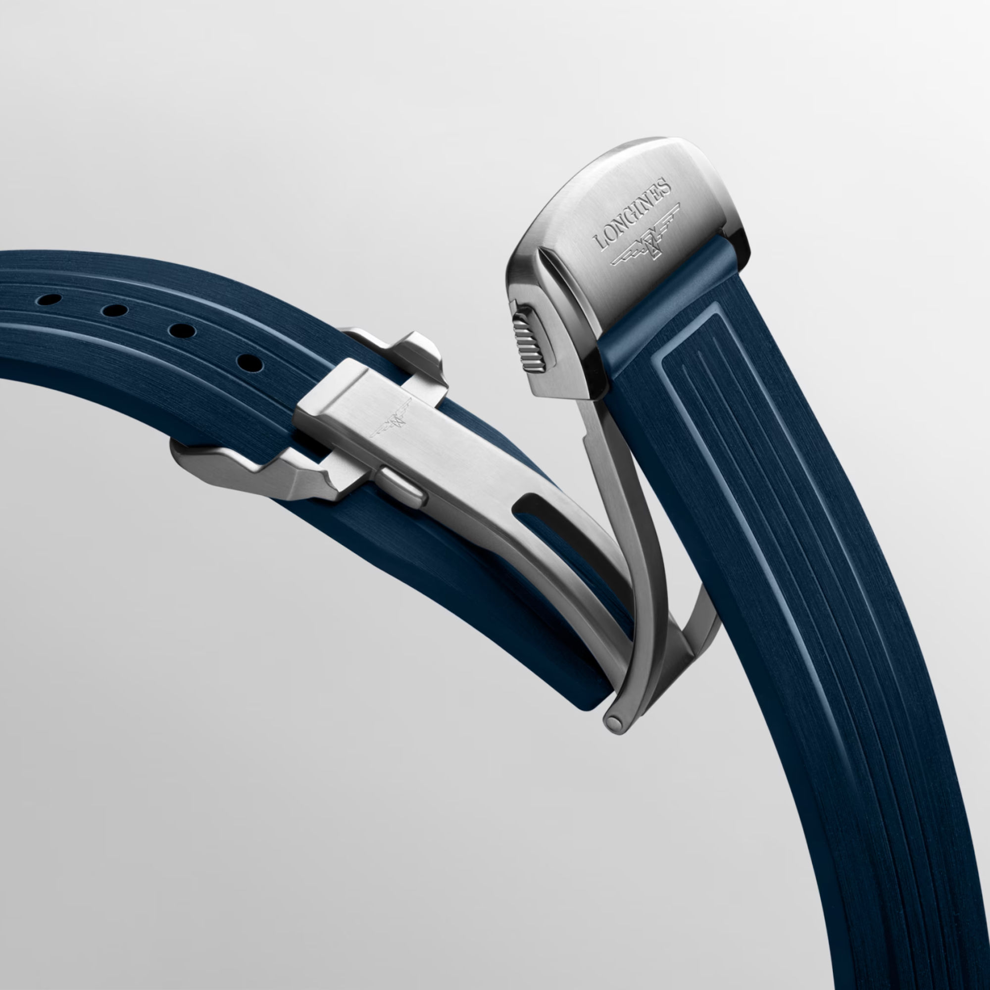 Longines HYDROCONQUEST GMT (Ref: L3.890.4.96.9)