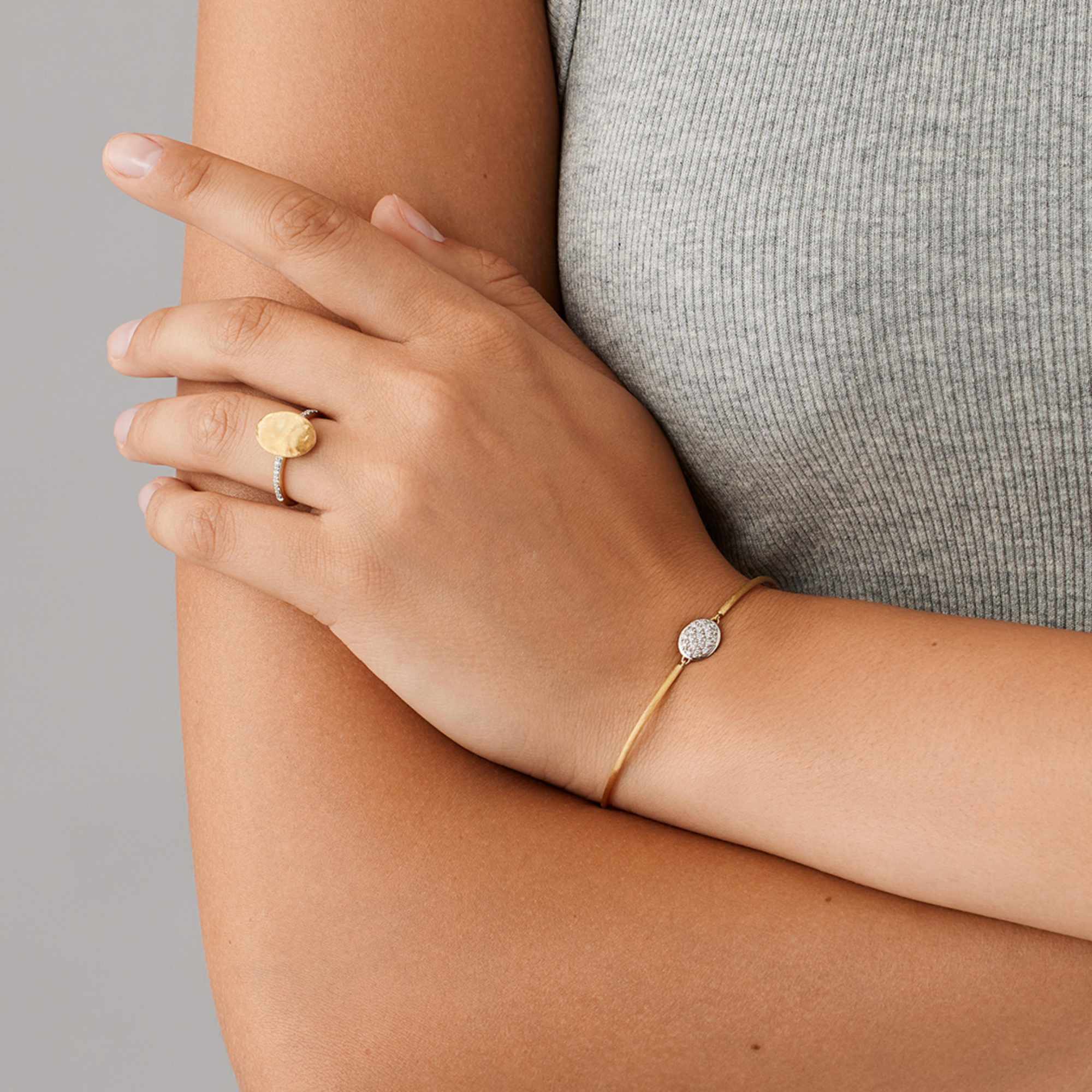 Marco Bicego Siviglia Ring (Ref: AB610-B YW Q6)