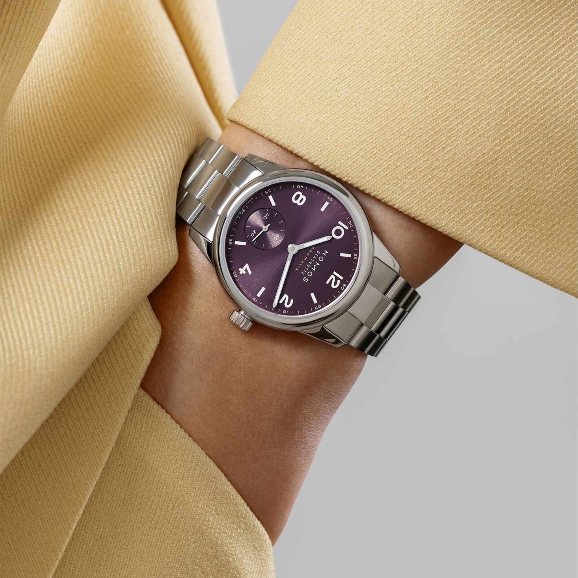 NOMOS Glashütte Club Sport Neomatik 34 Purple (Ref: 757)