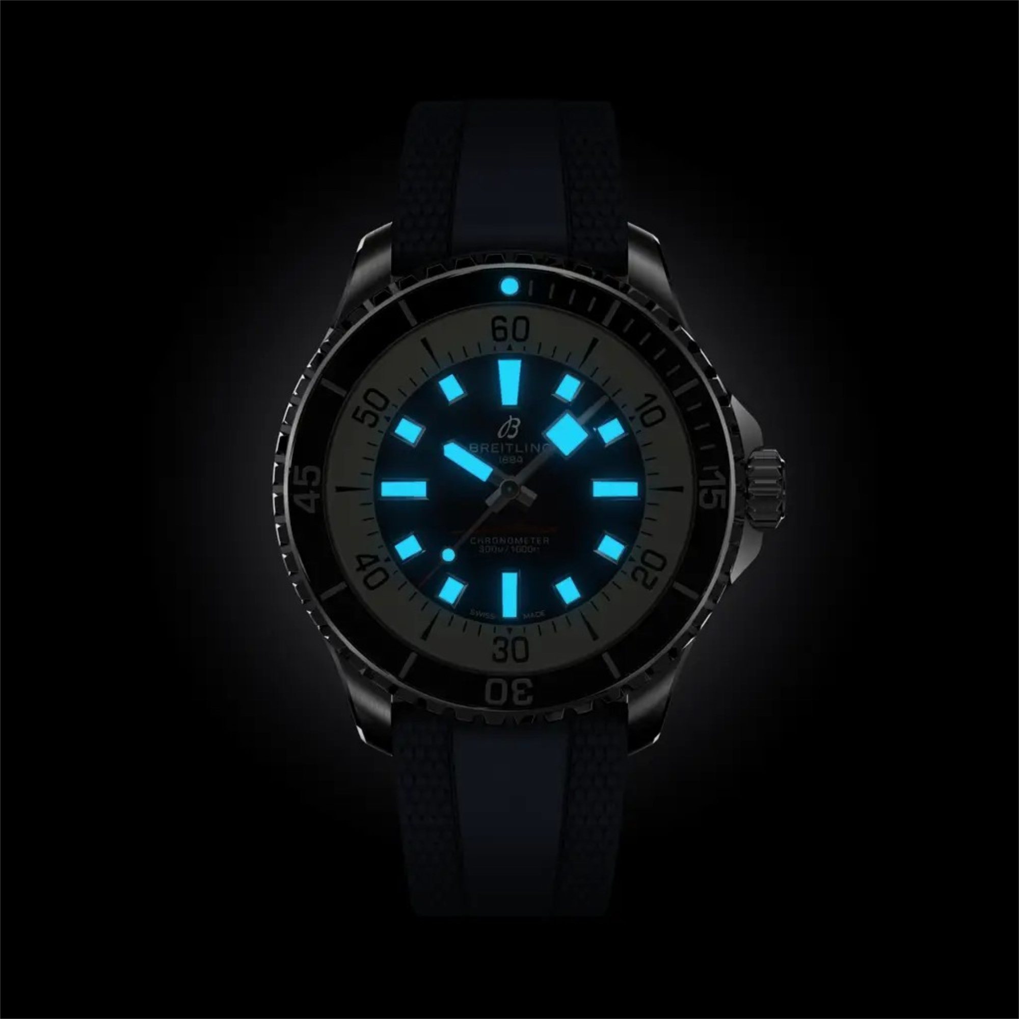 Breitling Superocean Automatic 44 (Ref: A17376211C1S1)