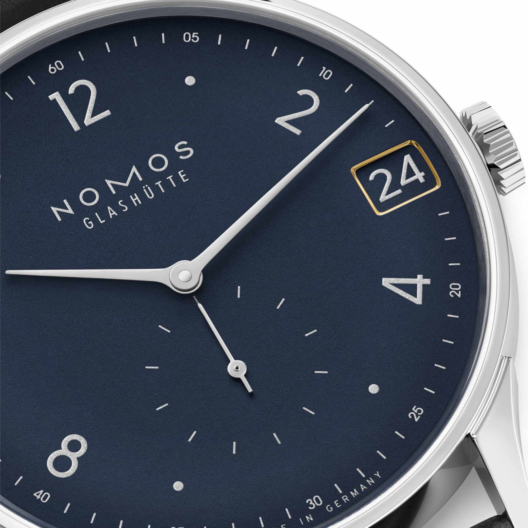 NOMOS Glashütte Minimatik 39 Datum blau (Ref: 1252)