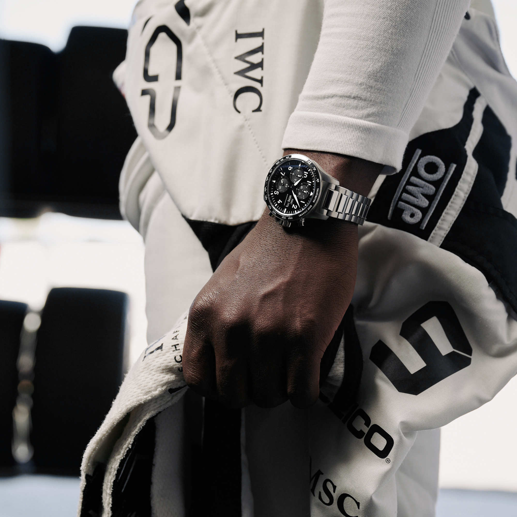 IWC PILOT’S WATCH PERFORMANCE CHRONOGRAPH 41 AMG (Ref: IW388304)