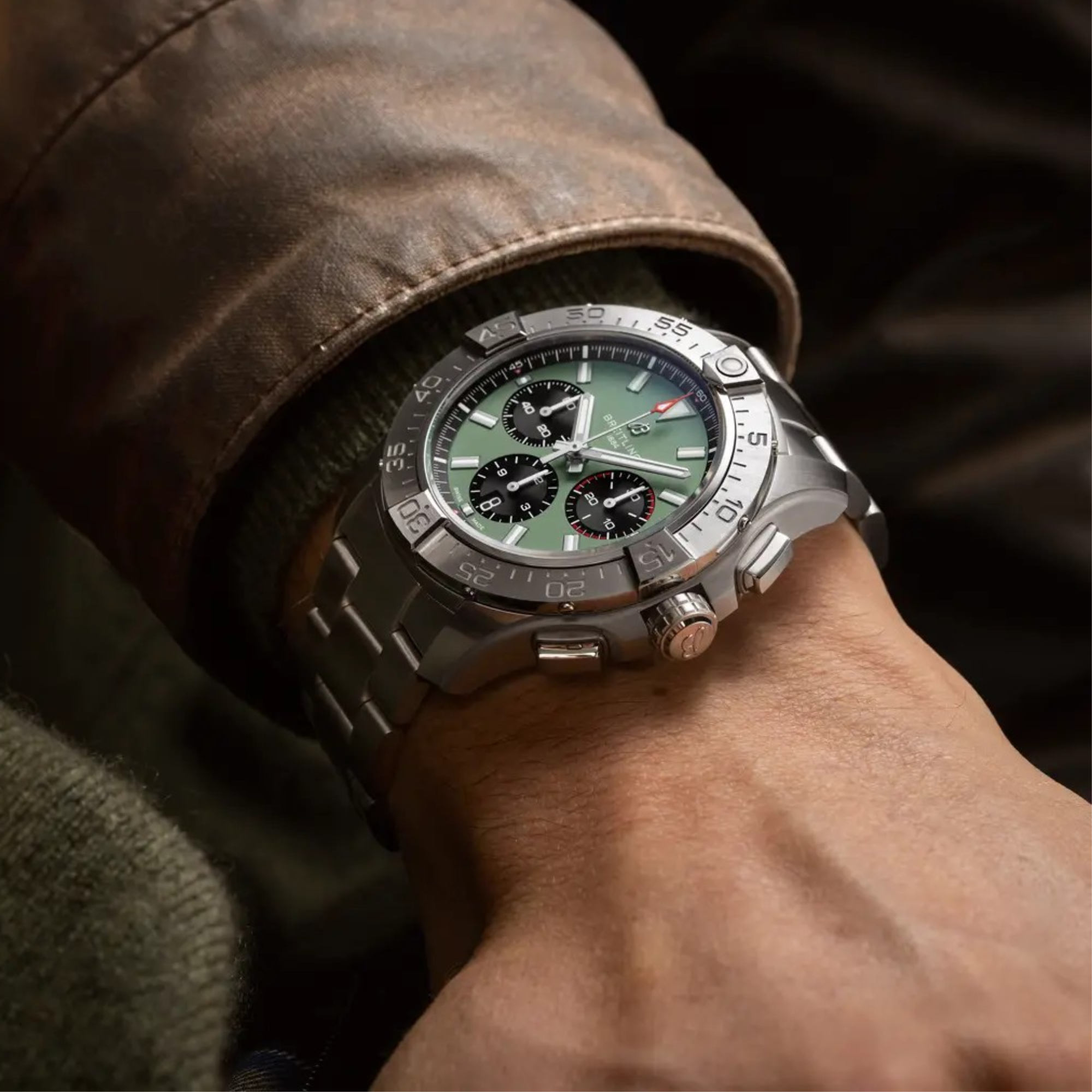 Breitling Avenger B01 Chronograph 44 (Ref: AB0147101L1A1)