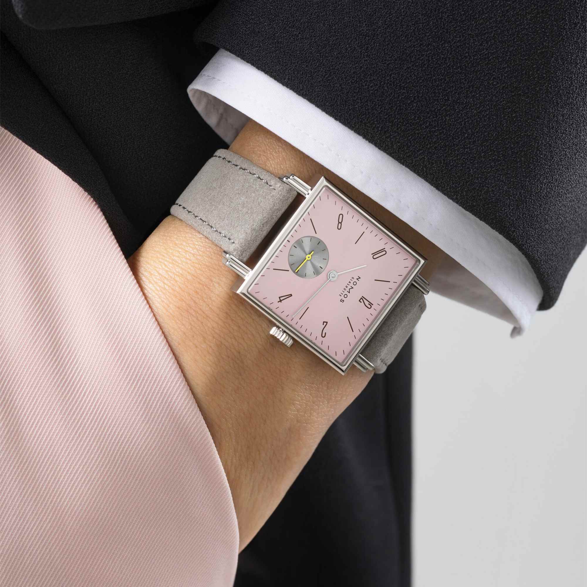 NOMOS Glashütte Tetra – Die Wildentschlossene (Ref: 476)
