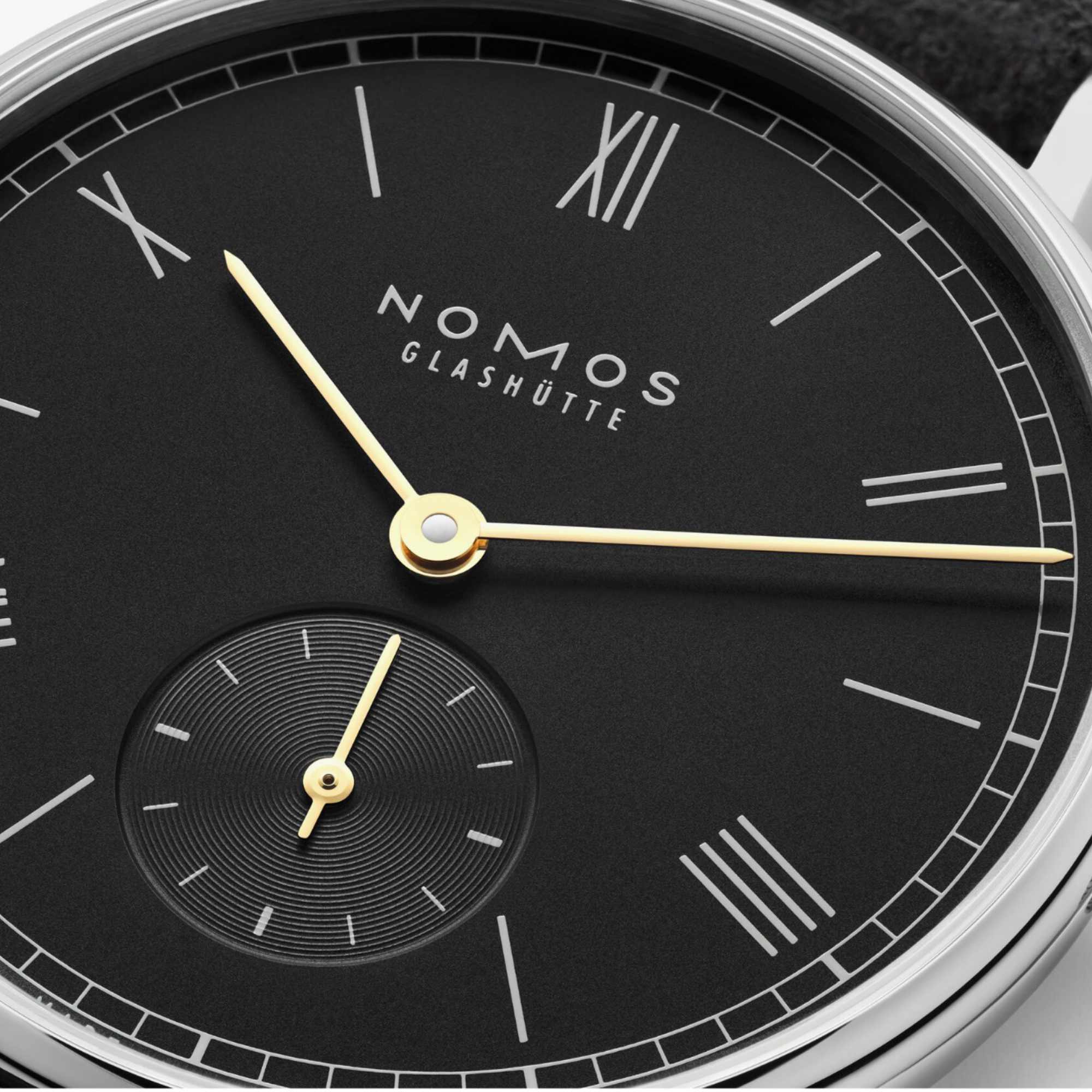 NOMOS Glashütte Ludwig 33 noir (Ref: 226)
