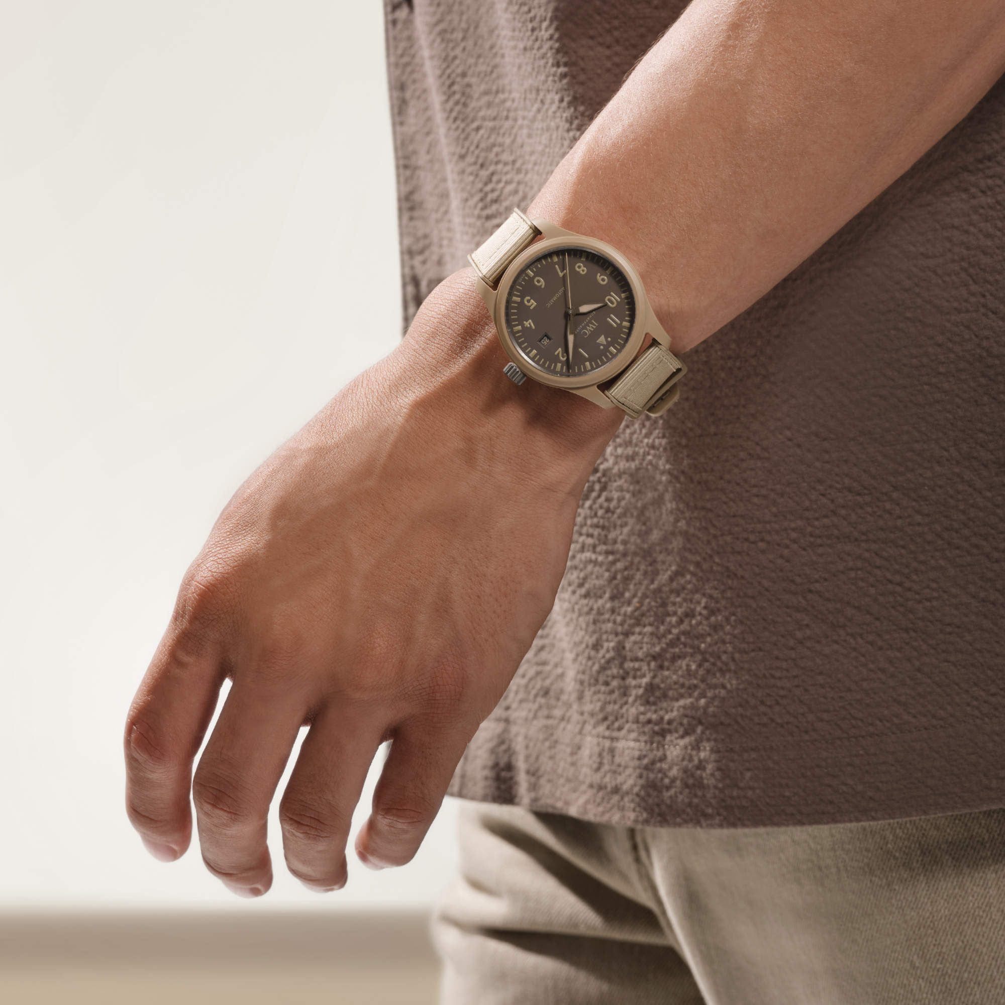 IWC PILOT'S WATCH AUTOMATIC 41 TOP GUN MOJAVE DESERT (Ref: IW328106)