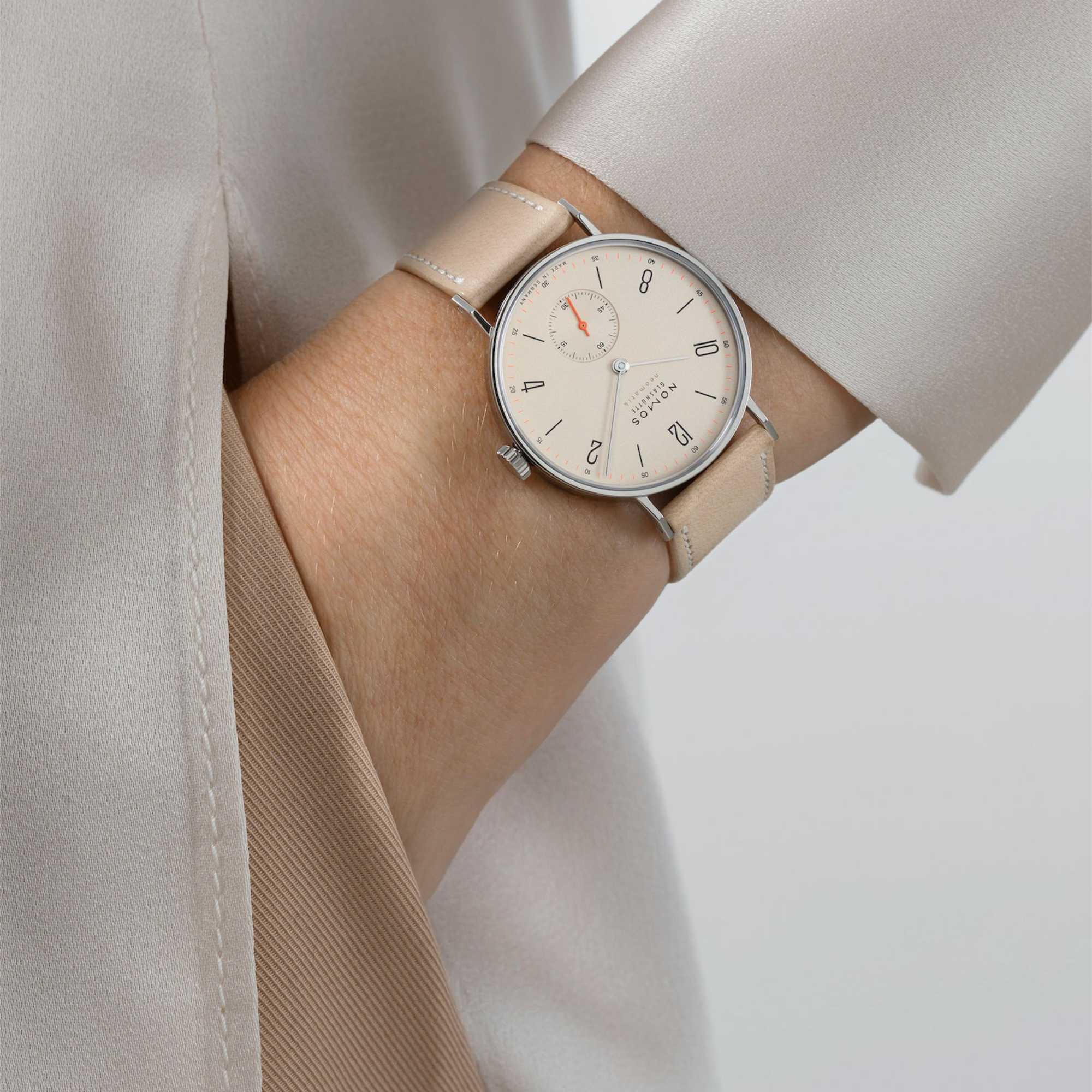 NOMOS Glashütte Tangente neomatik champagner (Ref: 176)