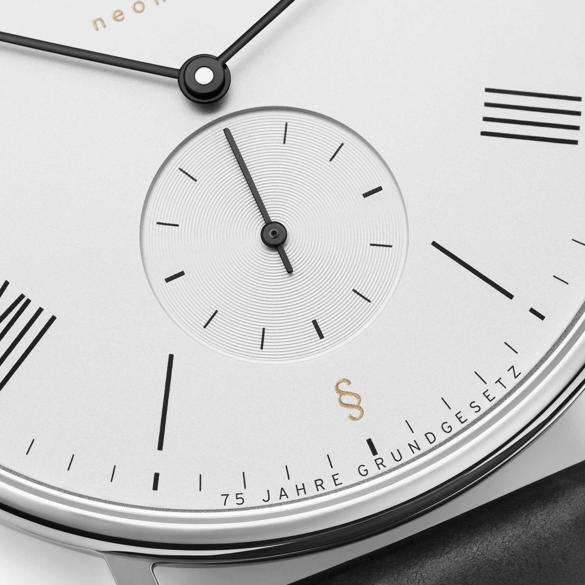 NOMOS Glashütte Ludwig Neomatik 41 Datum - 75 Jahre Grundgesetz (Ref: 262.S3)