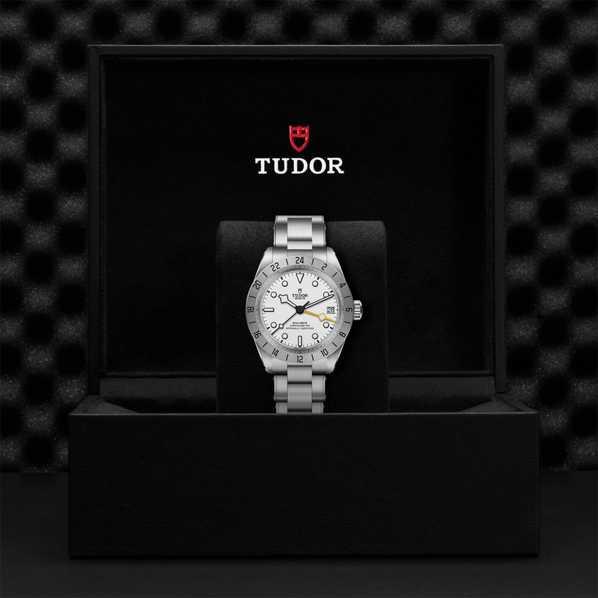 TUDOR Black Bay PRO (Ref: M79470-0004)