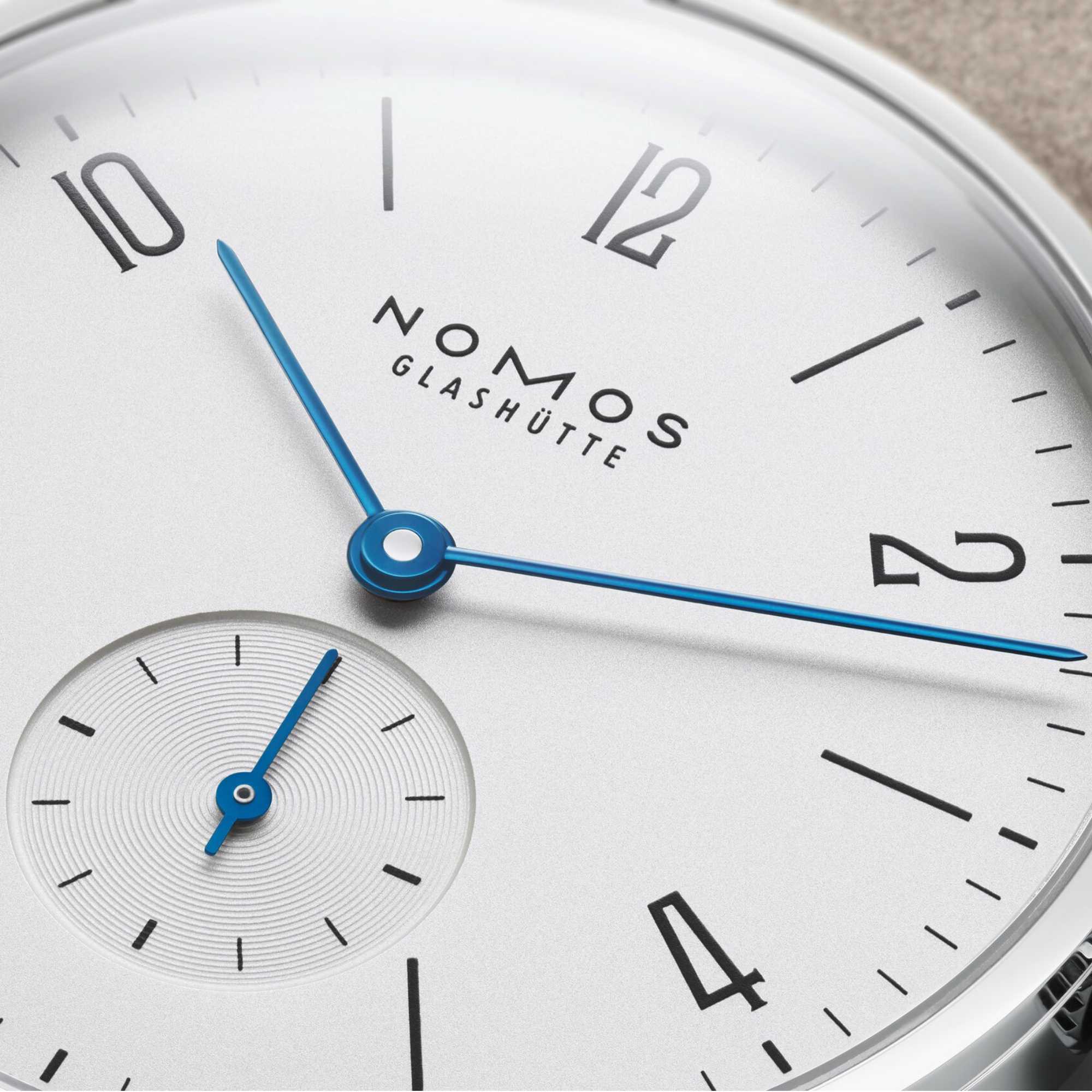 NOMOS Glashütte Tangente 33 (Ref: 123)