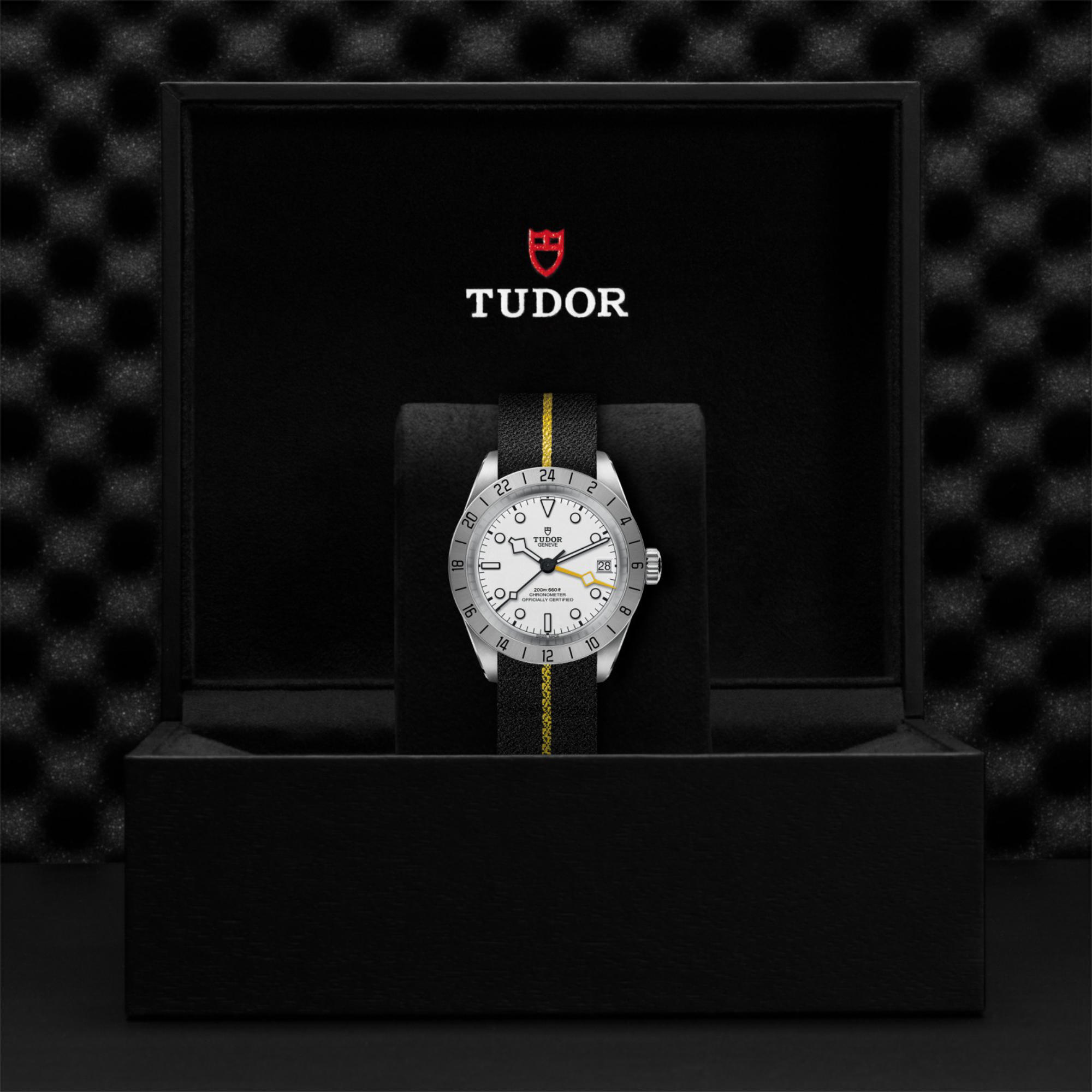 TUDOR Black Bay PRO (Ref: M79470-0005)