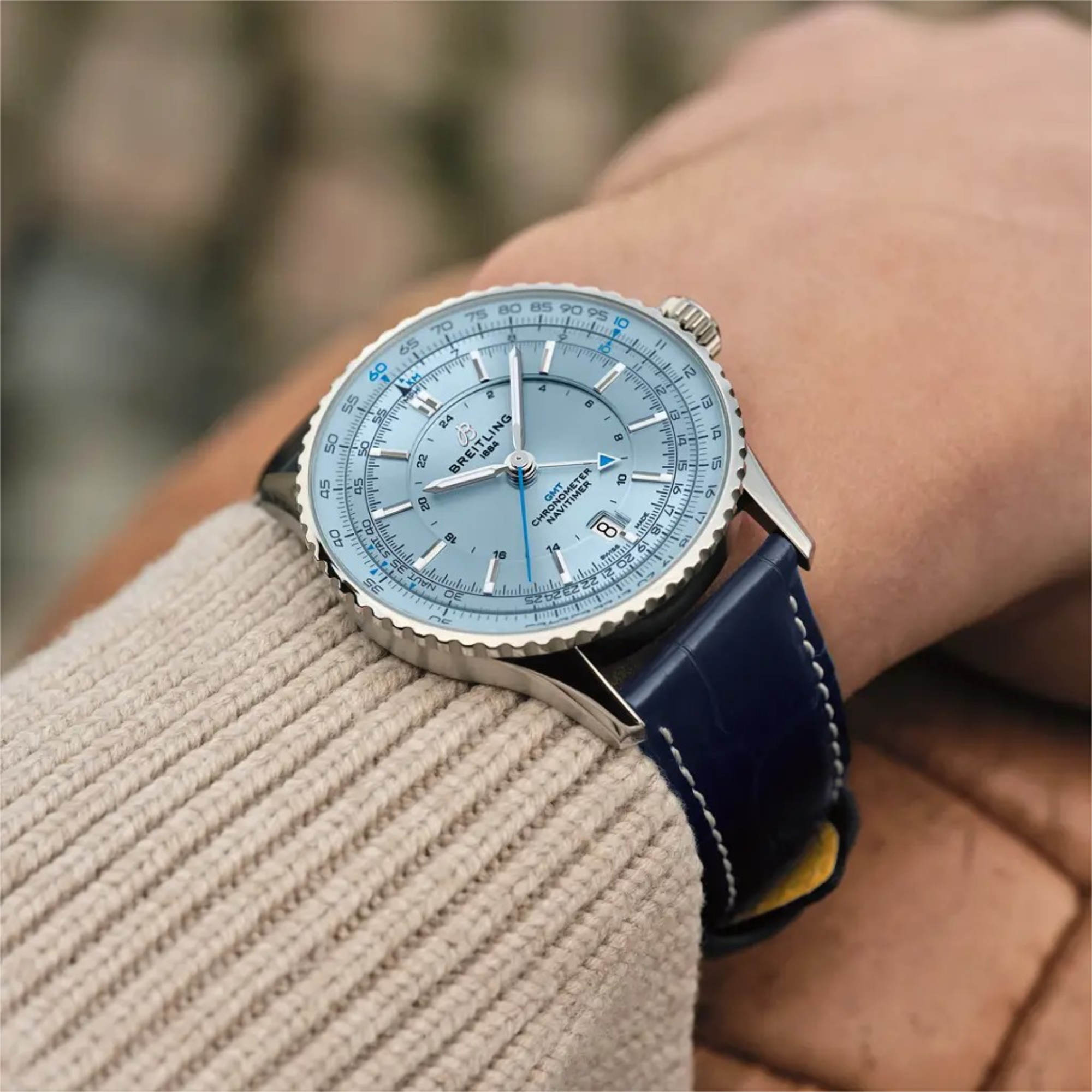 Breitling Navitimer Automatic GMT 41 (Ref: A32310171C1P1)