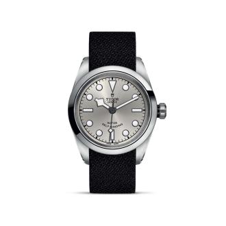 tudor-m79580-0008