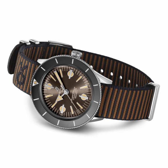 Breitling-Superocean Heritage ´57 Outerknown-A103703A1Q1W1-3