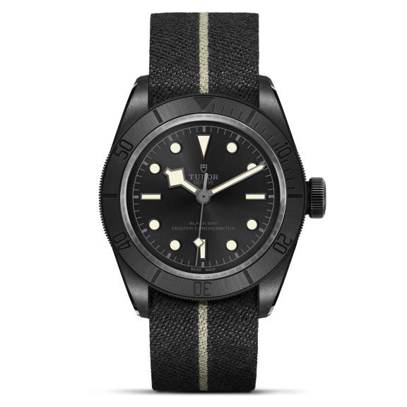TUDOR-Black Bay Ceramic-M79210CNU-0001-2