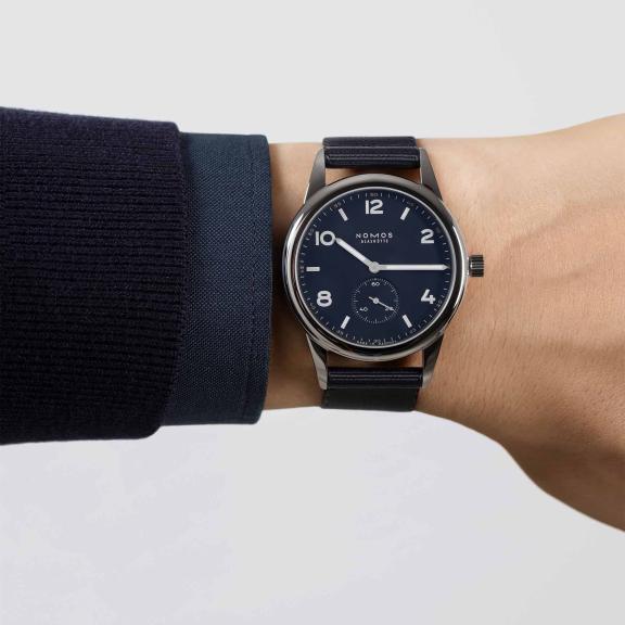 NOMOS Glashütte-Club Automat navy-753.S2-5