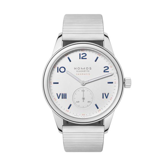 NOMOS Glashütte-Club Campus neomatik 39-766-1