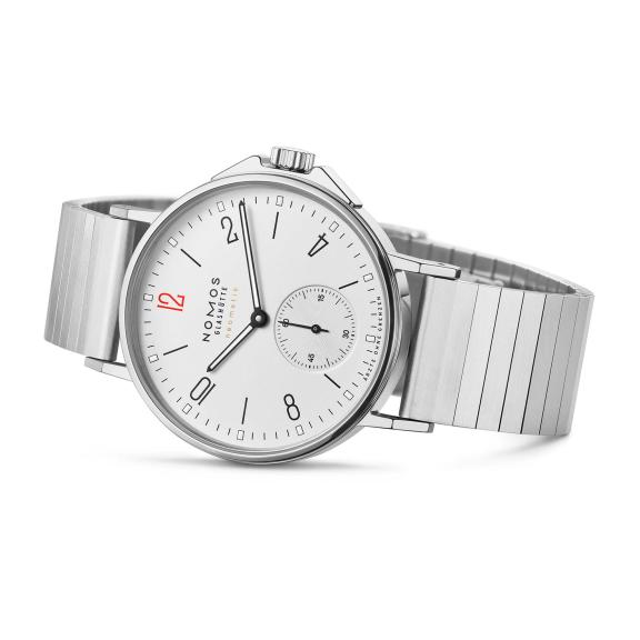 NOMOS Glashütte-Ahoi neomatik für Ärzte ohne Grenzen Deutschland-560.S1-3