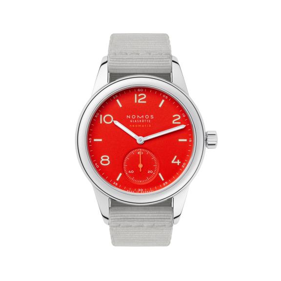 NOMOS Glashütte-Club neomatik signalrot-743-1