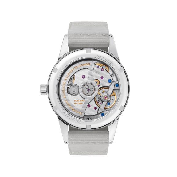 NOMOS Glashütte-Club Neomatik Signalweiß-744-2