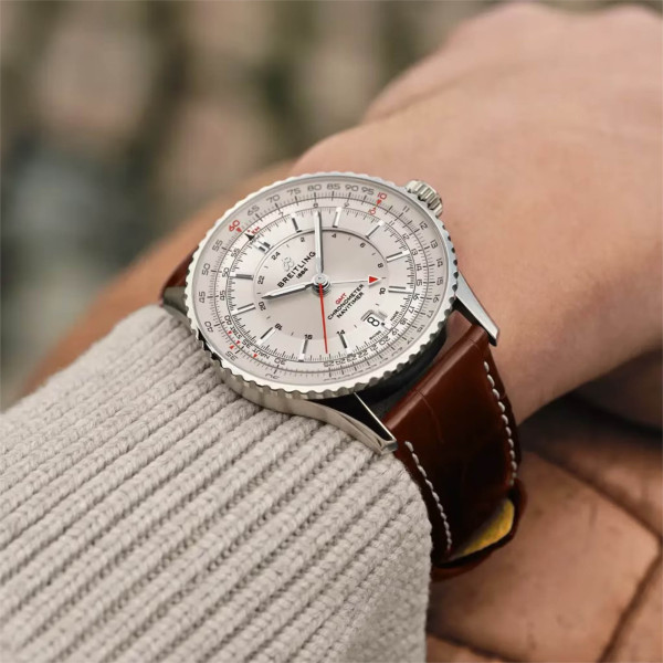 Breitling Navitimer Automatic GMT 41 (Ref: A32310211G1P1)