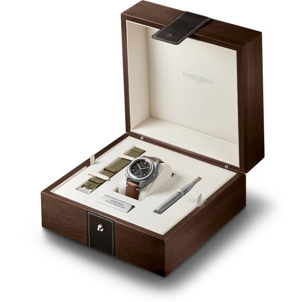 Longines LONGINES PILOT MAJETEK (Ref: L2.838.4.53.9)