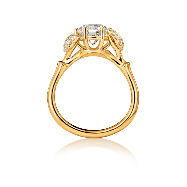 Ole Lynggaard Copenhagen Winter Frost Solitaire Ring (Ref: A2782-405)