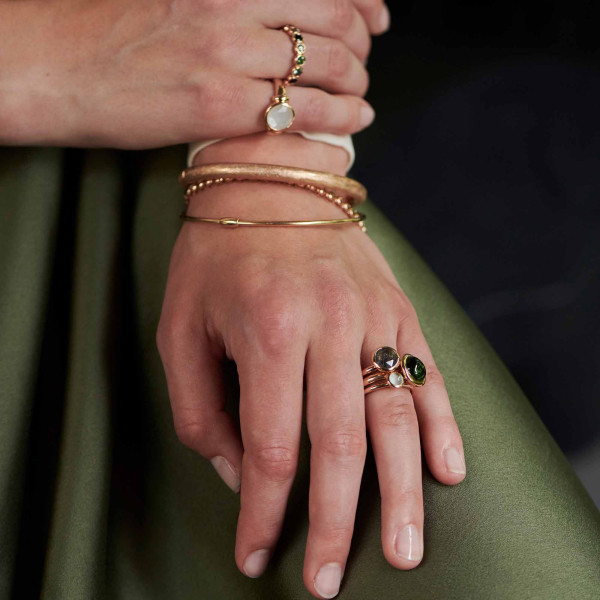 Bron Confetti Ring (Ref: 8RR4894KIWI)