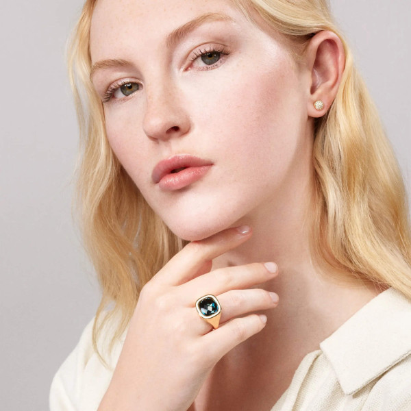 Ole Lynggaard Copenhagen Cushion Ring (Ref: A2843-403)
