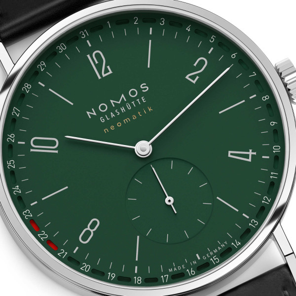 NOMOS Glashütte Tangente Neomatik 38 Update Waldgrün (Ref: 148.SB)