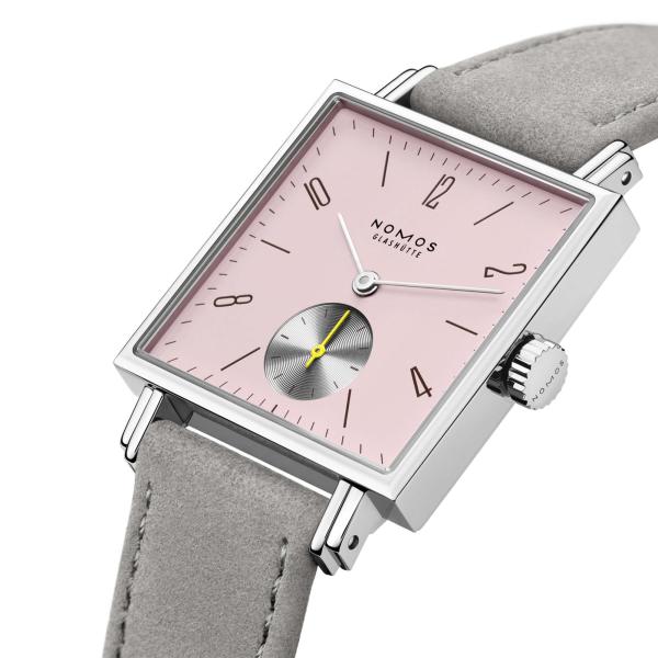 NOMOS Glashütte Tetra – Die Wildentschlossene (Ref: 426)