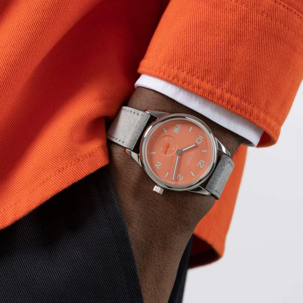 NOMOS Glashütte Club Campus 38 cream coral (Ref: 725)