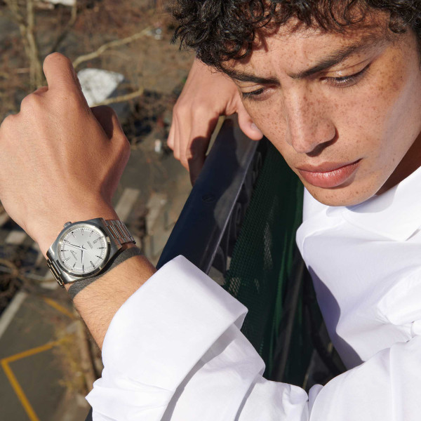 Longines CONQUEST (Ref: L3.830.4.72.6)