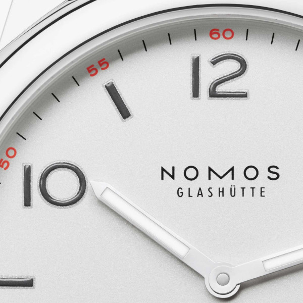 NOMOS Glashütte Club Automat Datum (Ref: 775)